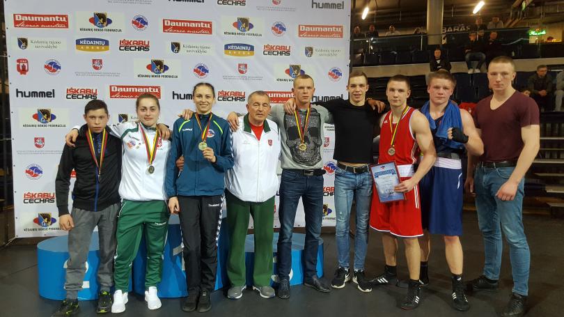 Iš Lietuvos bokso čempionato su devyniais medaliais